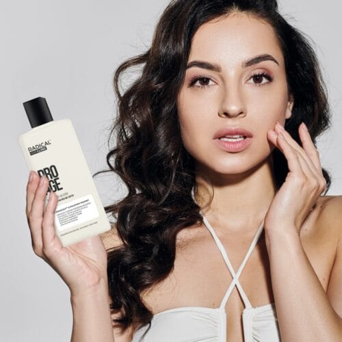 Farmona Radical Hair Clinic Pro Age Shampoo for Mature & Naturally Grey Hair