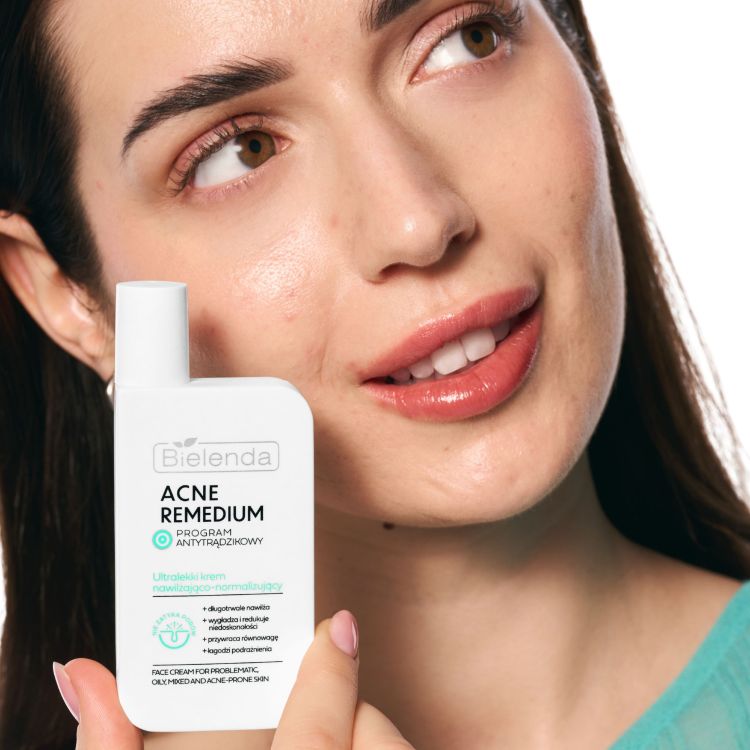 Bielenda Acne Remedium Ultra-Light Moisturising Normalising Cream 50ml
